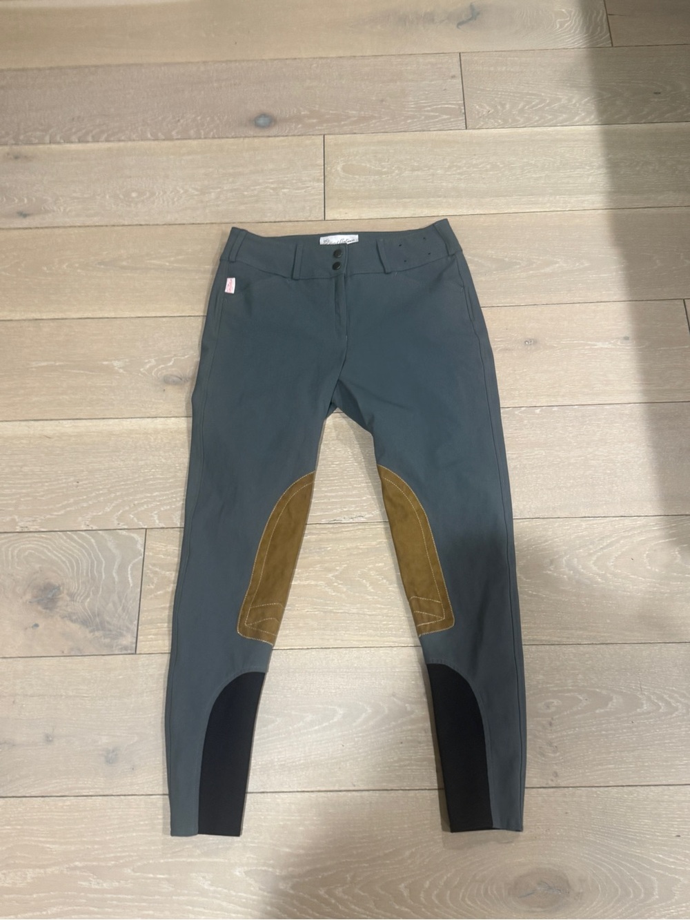 Tailored Sportsman Trophy Hunter Mid Rise sock bottom breeches in artichoke/tan